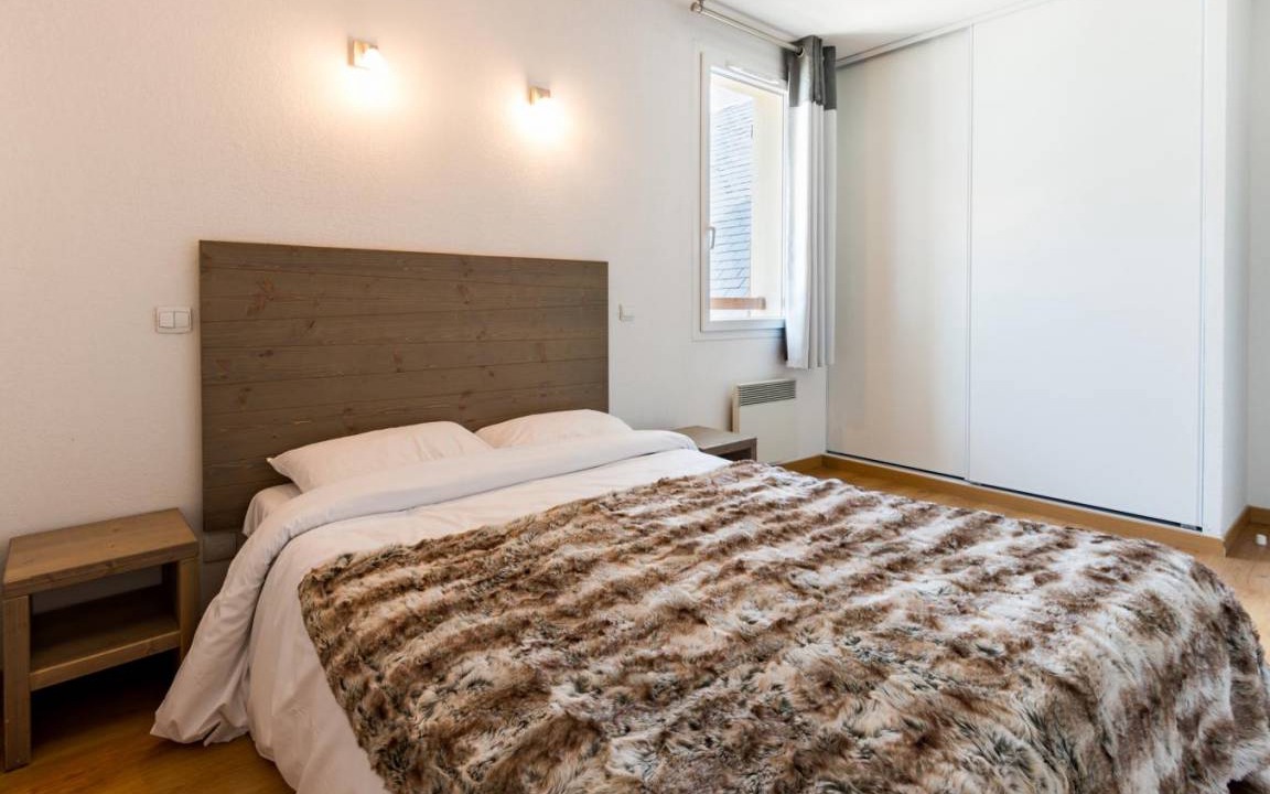 Photo of Bedroom in Saint-Mamet