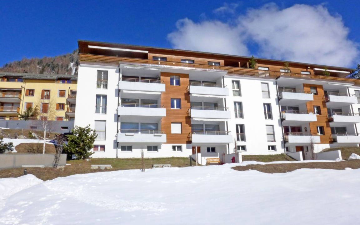 Photo of Buildings in Samedan