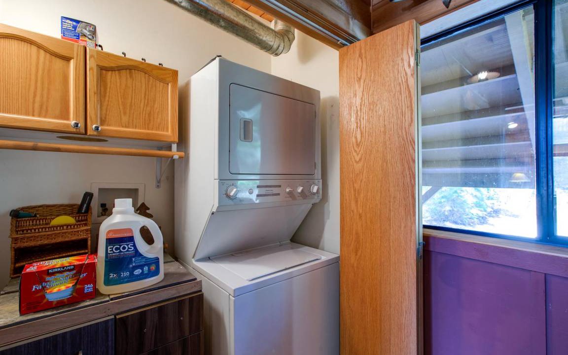 Photo of Kitchen in Glacier
