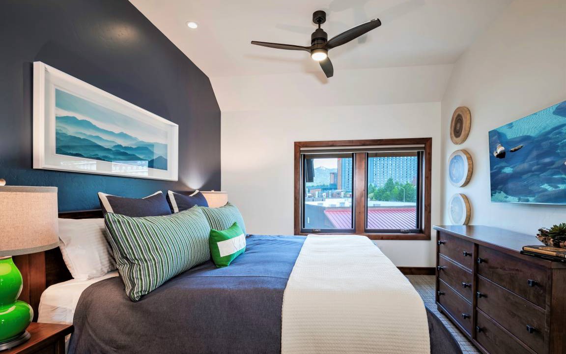 Photo of Bedroom in Lakeside Park