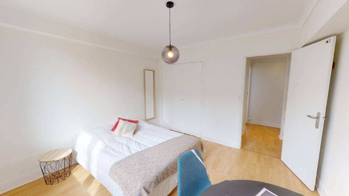 Photo of Bedroom in Batignolles