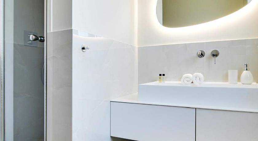 Photo of Bathroom in Silly-Gallieni