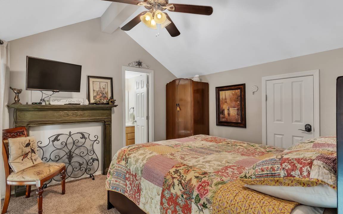 Photo of Bedroom in Table Rock