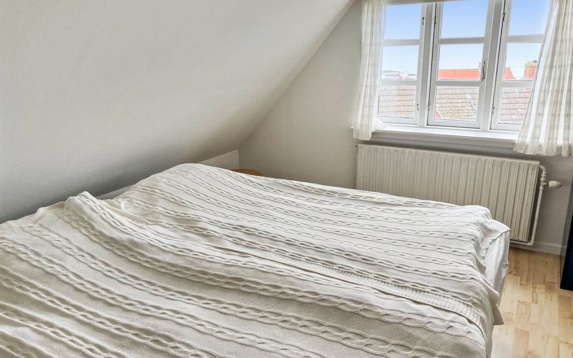 Photo of Bedroom in Listed