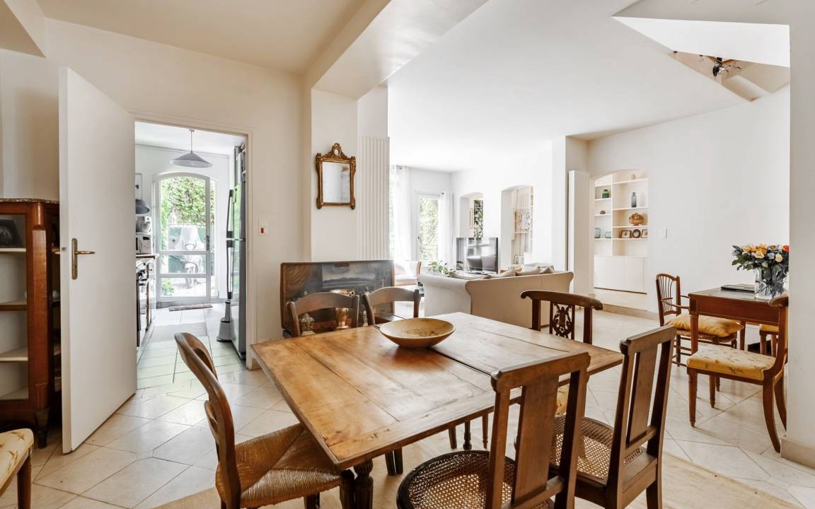 Photo of Kitchen in Butte-aux-Cailles