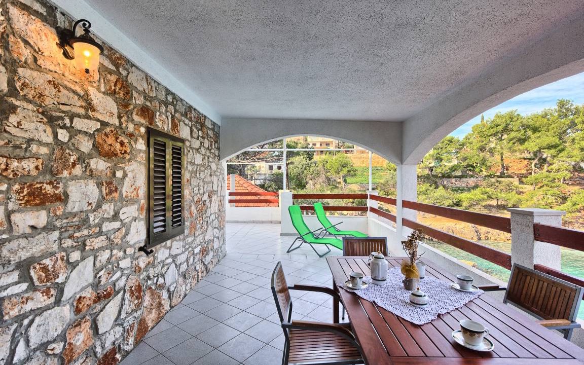 Photo of Patio Balcony in Cove Basina (Jelsa)