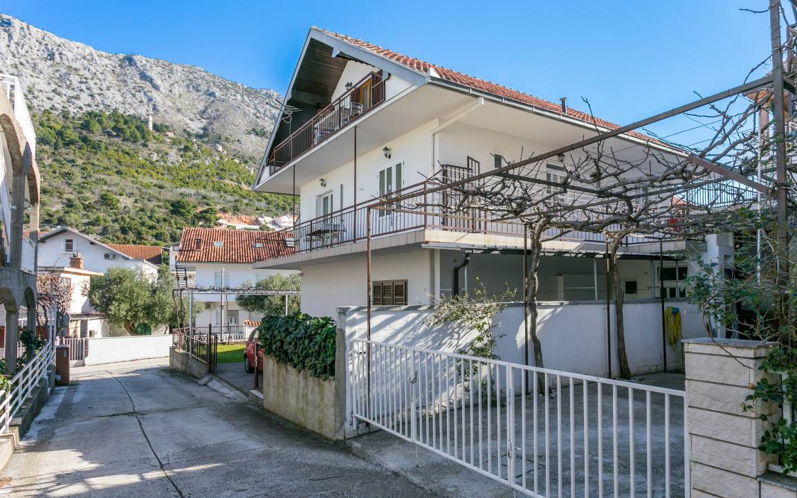 Photo of Others in Gradac
