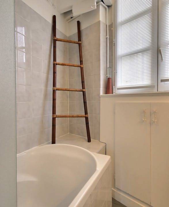 Photo of Bathroom in Quartier de la Maison-Blanche