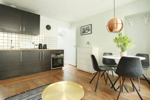 Photo of Livingroom in Arts-et-Metiers