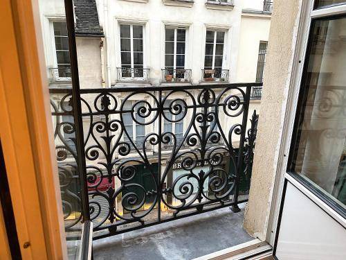 Photo of Others in 3rd Arrondissement