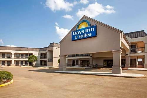 Photo of Buildings in Tyler