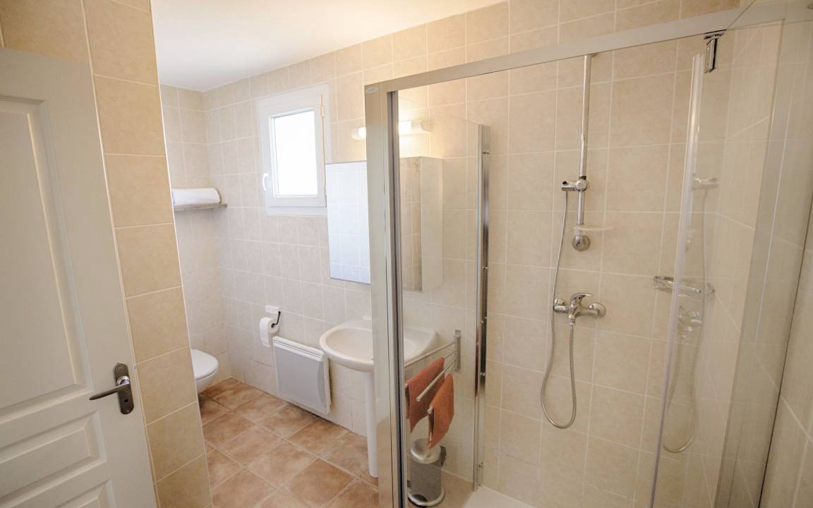 Photo of Bathroom in Joyeuse