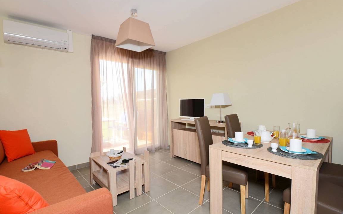 Photo of Livingroom in Salleles-d'Aude