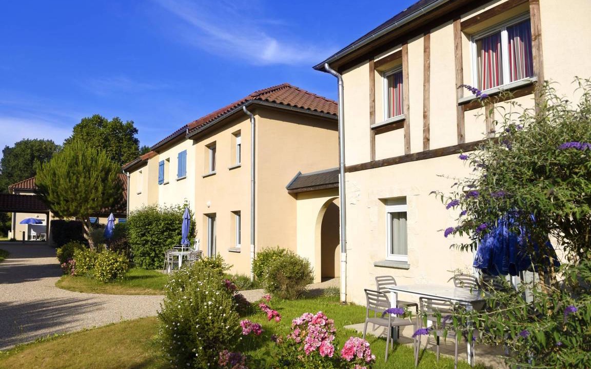 Photo of Buildings in Montignac