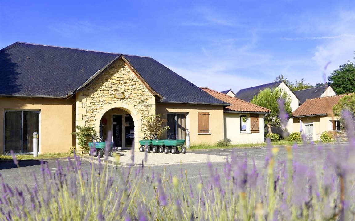 Photo of Buildings in Montignac