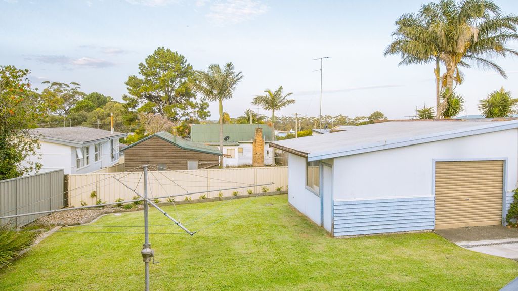Photo of Buildings in Huskisson