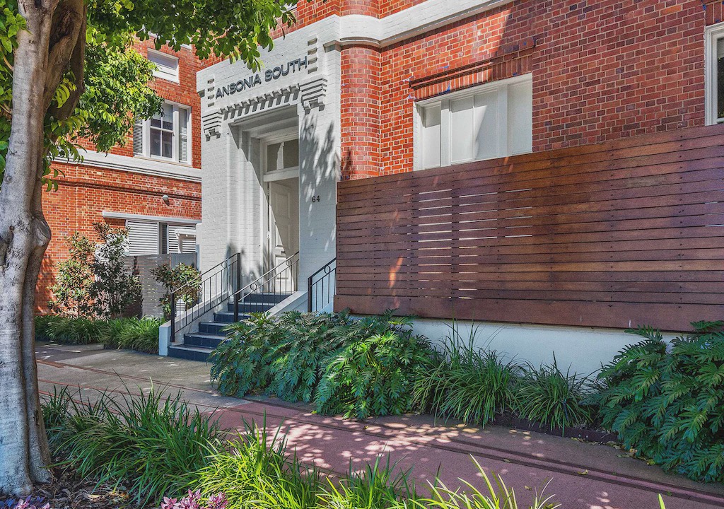 Photo of Buildings in Teneriffe