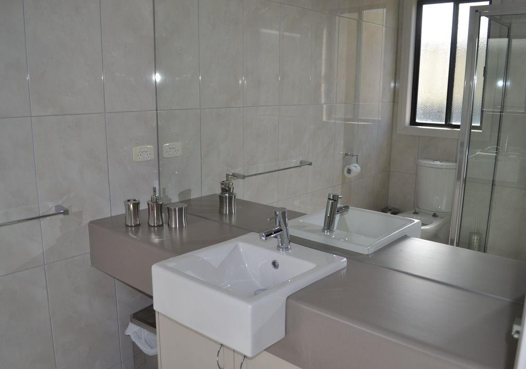 Photo of Bathroom in Mulwala