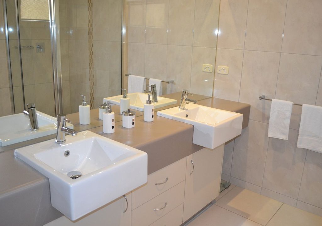 Photo of Bathroom in Mulwala