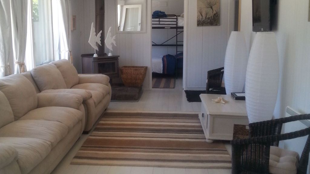 Photo of Livingroom in McCrae