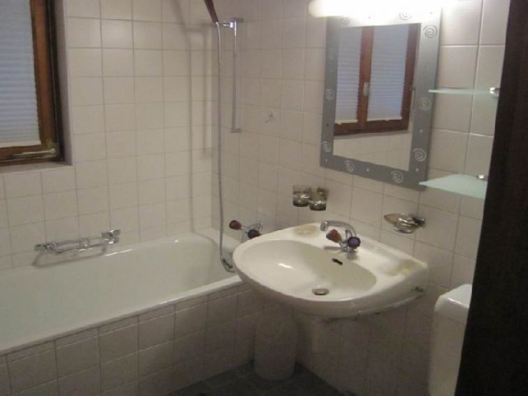Photo of Bathroom in Sagogn