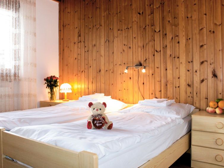Photo of Bedroom in Taesch