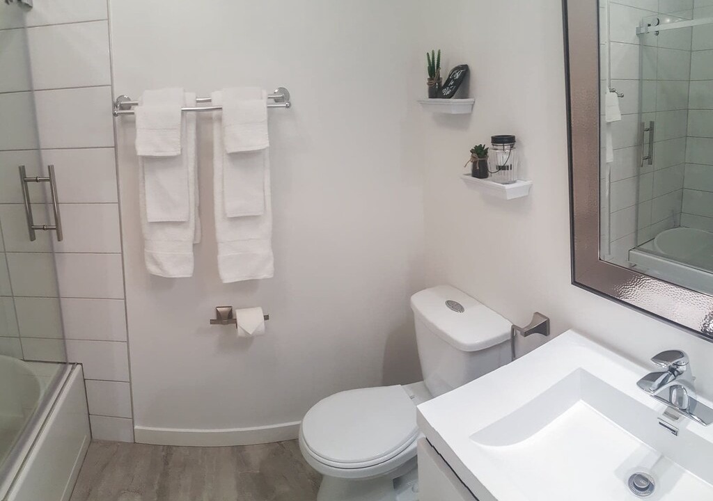 Photo of Bathroom in Magog