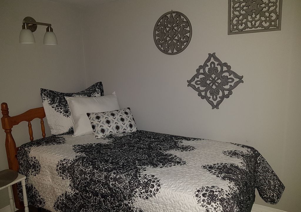 Photo of Bedroom in Sarnia
