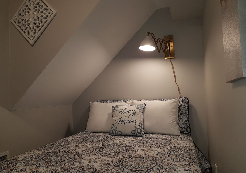 Photo of Bedroom in Sarnia