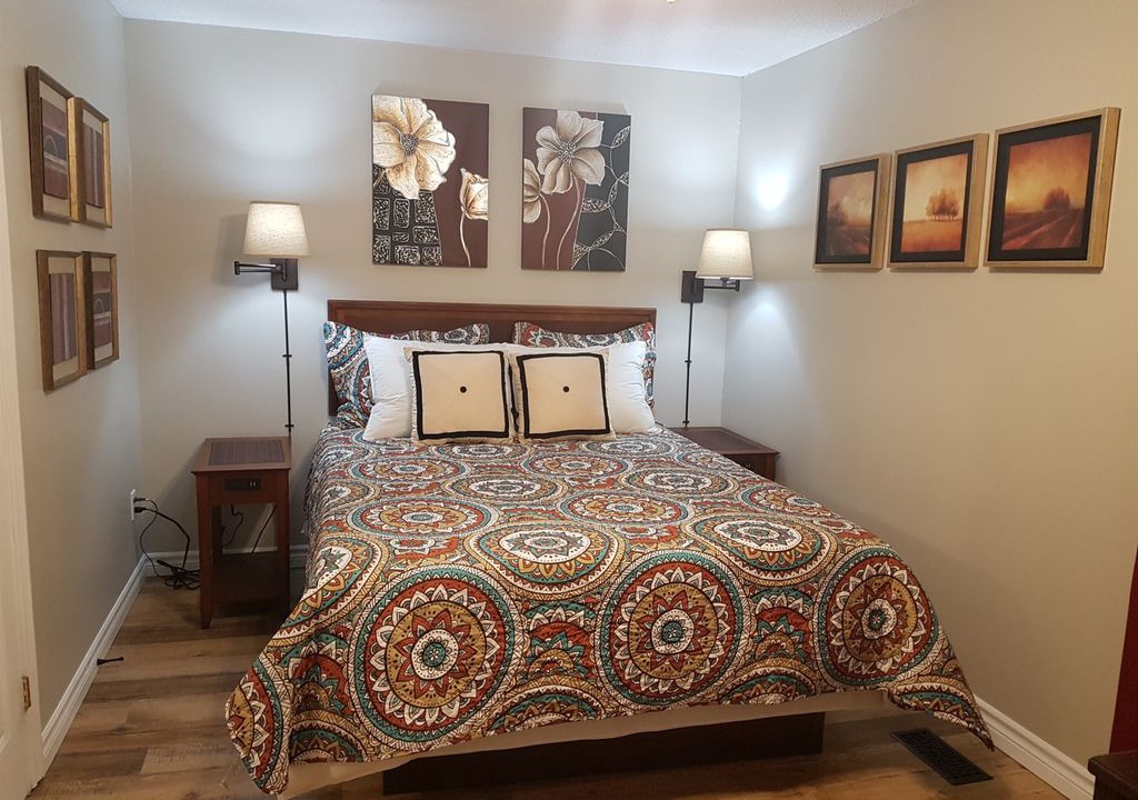 Photo of Bedroom in Sarnia