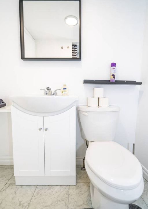 Photo of Bathroom in The Beaches