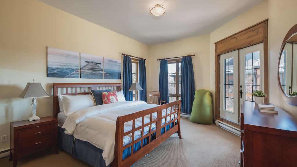 Photo of Bedroom in Mont-Tremblant