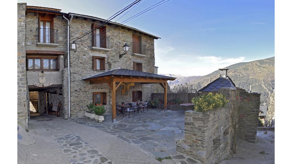 Photo of Buildings in Rialp