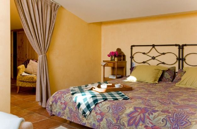 Photo of Bedroom in Porqueres