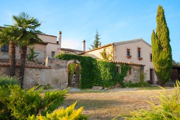 Photo of Buildings in San Sadurni