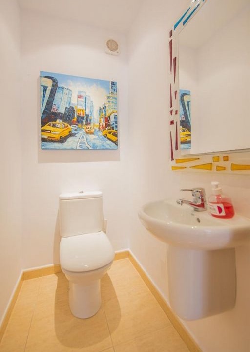 Photo of Bathroom in Empedrola