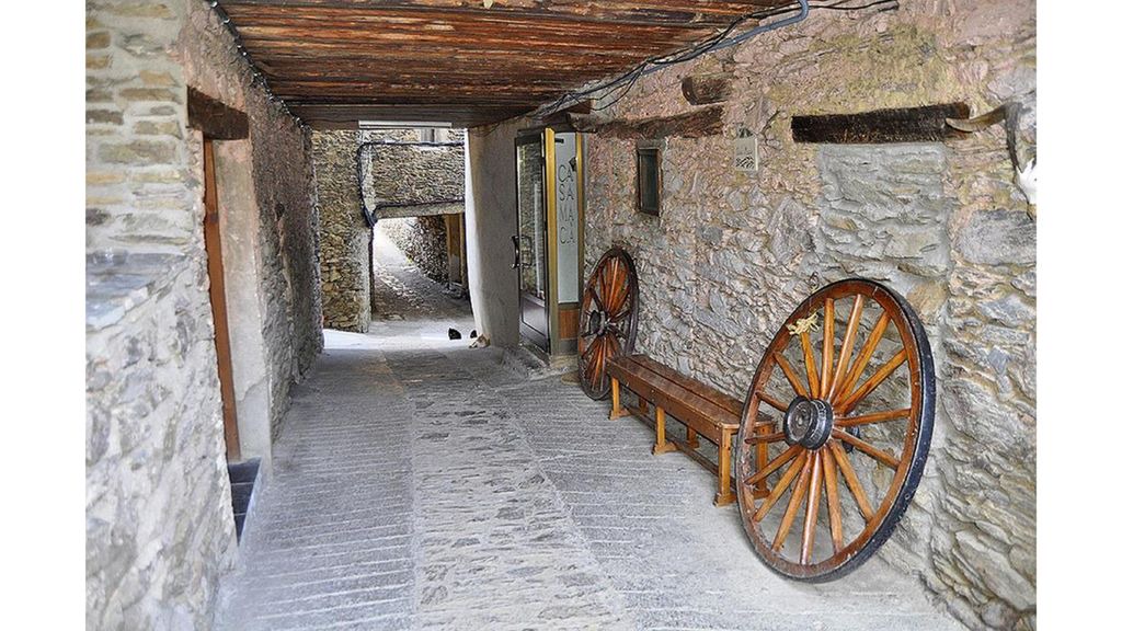 Photo of Buildings in Rialp