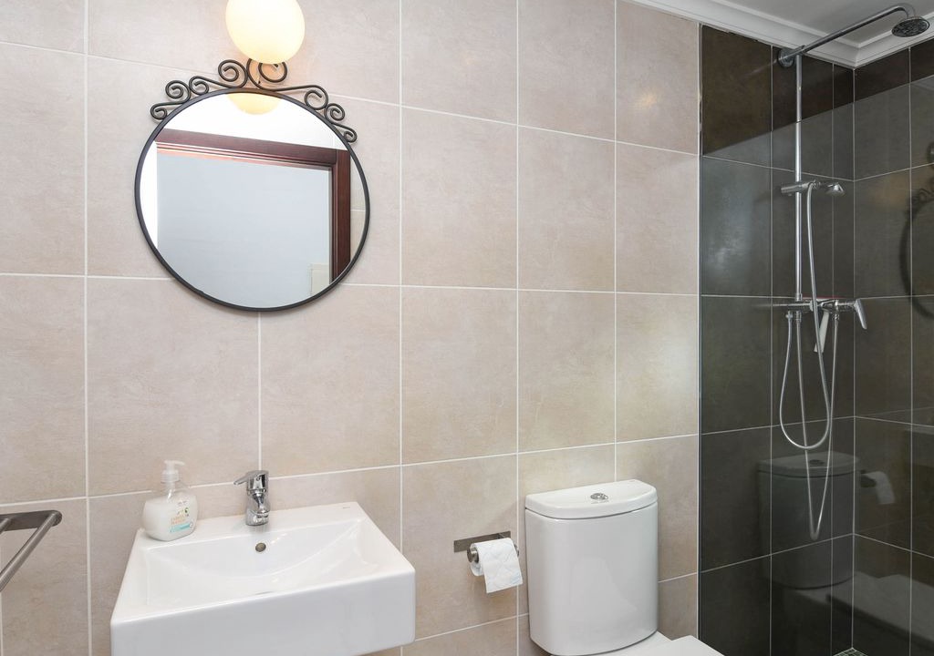 Photo of Bathroom in Empedrola
