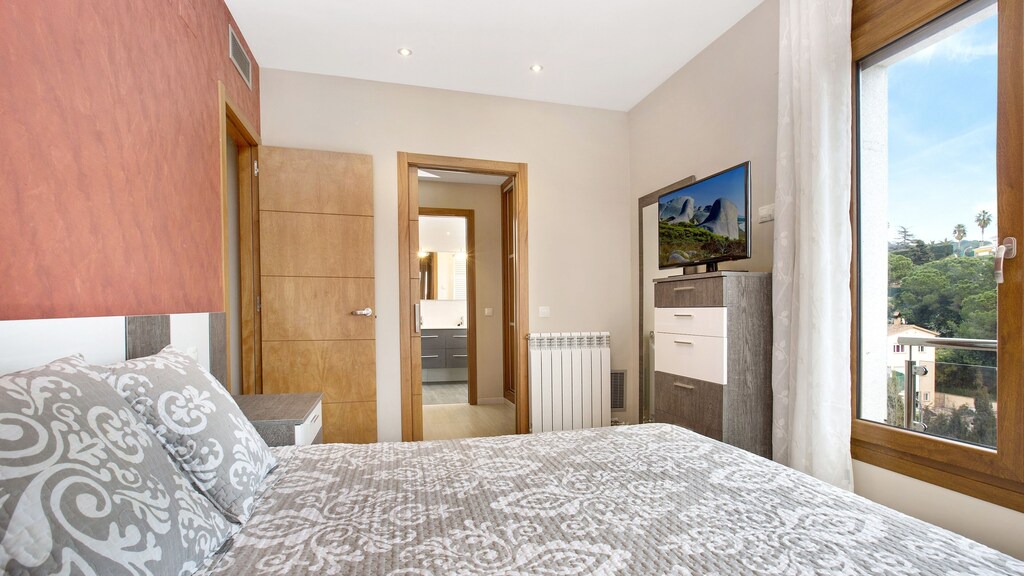 Photo of Bedroom in Lloret de Mar