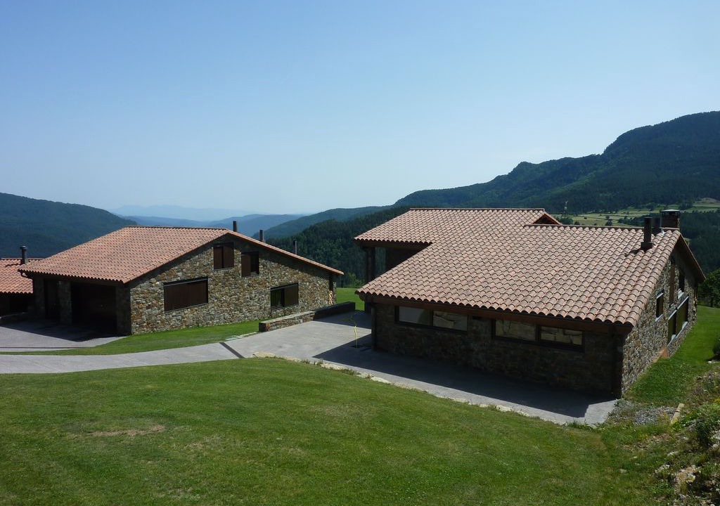 Photo of Buildings in Campelles