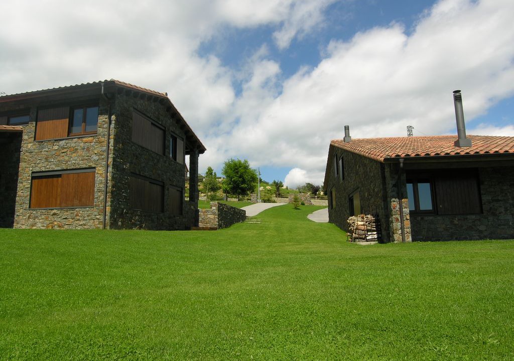 Photo of Buildings in Campelles