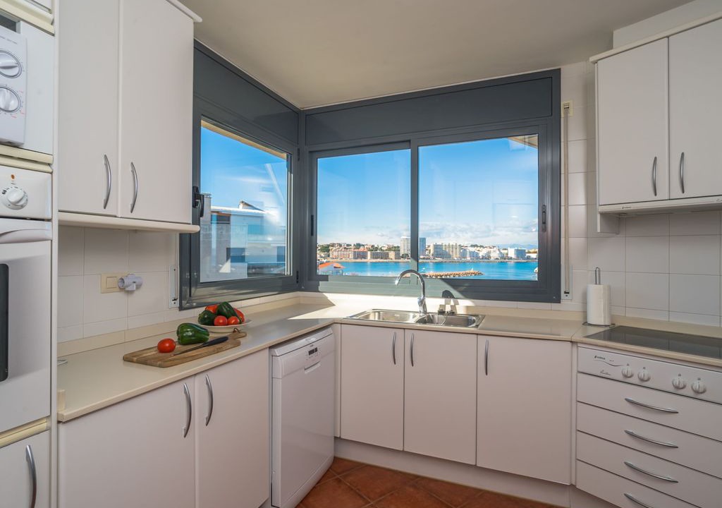 Photo of Kitchen in L'Escala