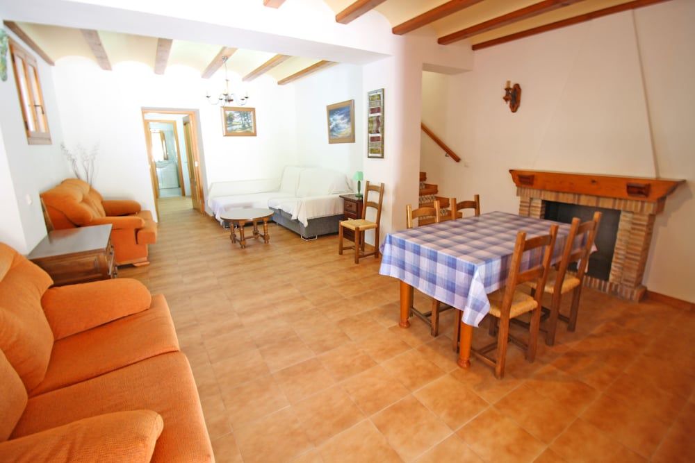 Photo of Livingroom in Empedrola