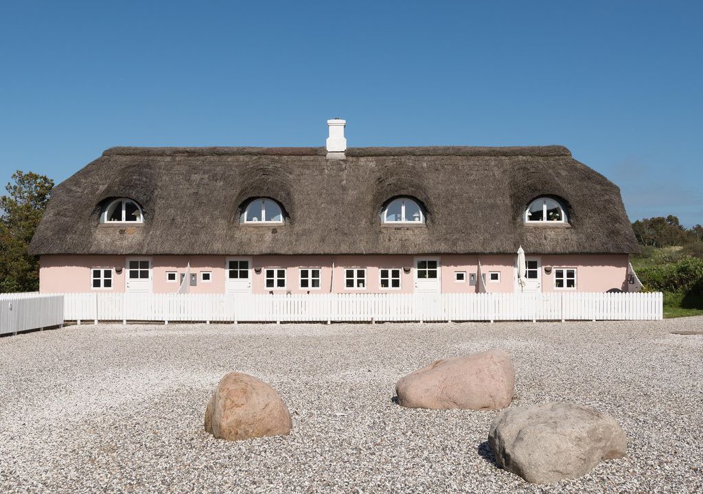 Photo of Buildings in Skram