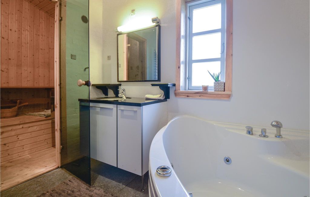 Photo of Bathroom in Ebdrup