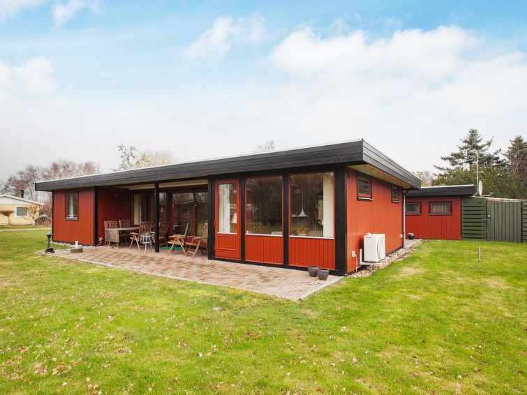 Photo of Buildings in Store Fuglede