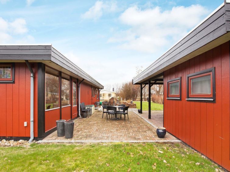 Photo of Others in Store Fuglede