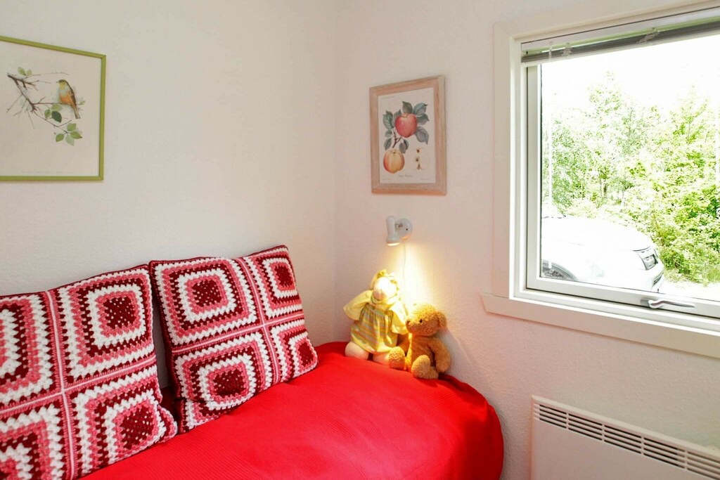 Photo of Bedroom in Hou