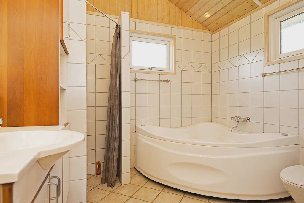 Photo of Bathroom in Grønninghoved Strand