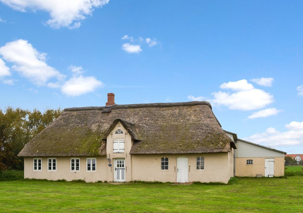 Photo of Buildings in Emmerlev
